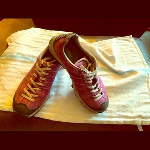 Go Lite Sneakers, Women’s